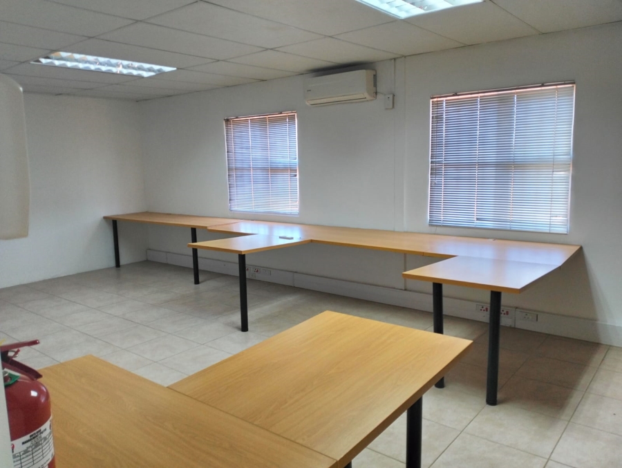 To Let commercial Property for Rent in Klipheuwel Western Cape